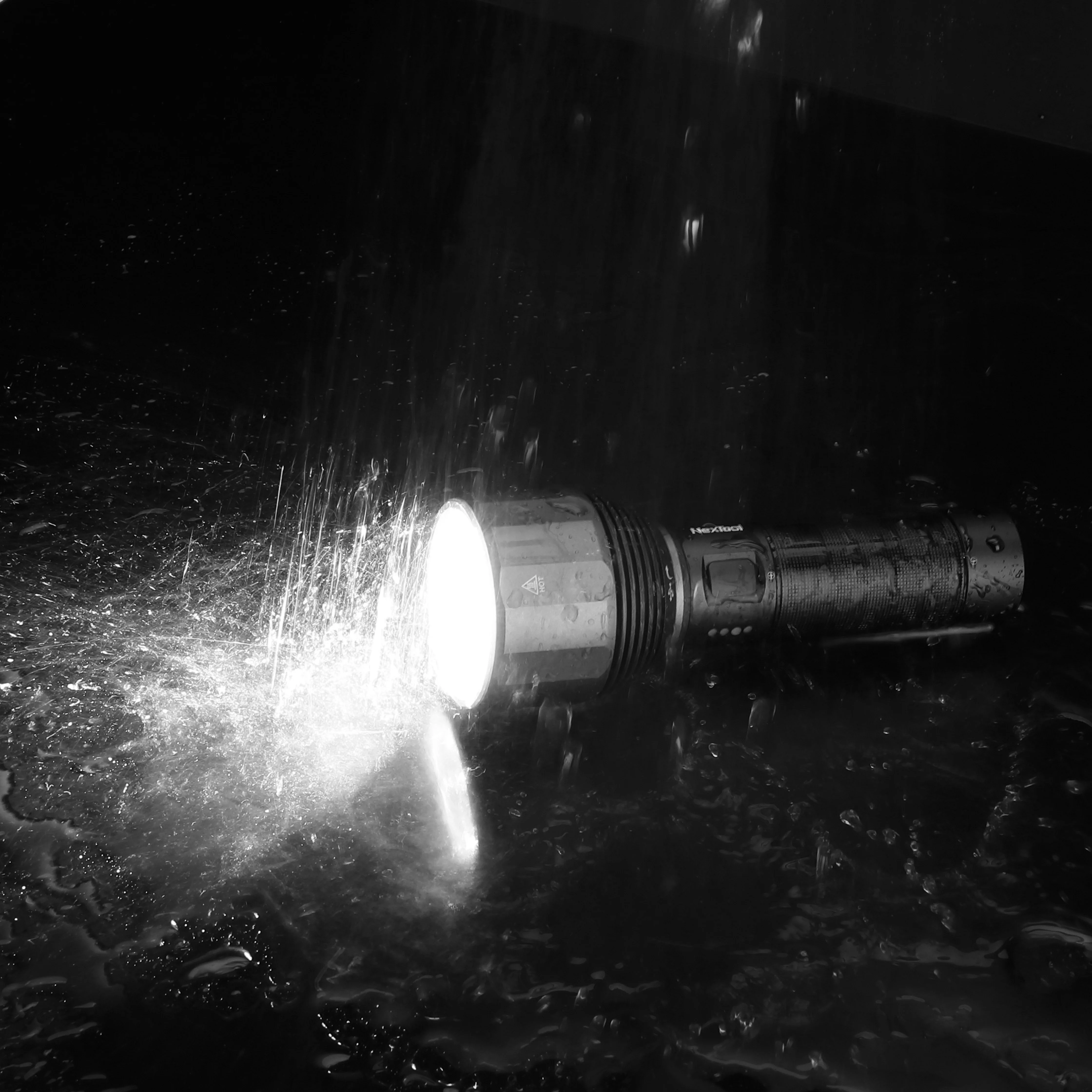 Outdoor High Performance Flashlight NexTool® - Image 5